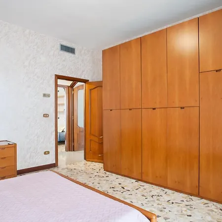 Apartamento Pane & Pomodoro Roomy Flat Bari