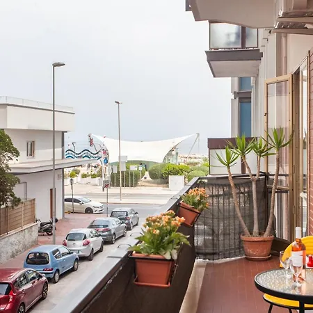 Pane & Pomodoro Roomy Flat Apartmán Bari