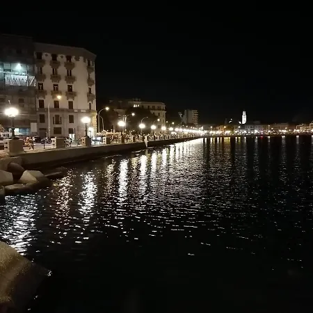 Pane & Pomodoro Roomy Flat Bari