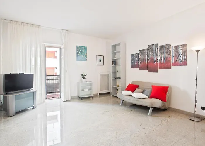 Pane & Pomodoro Roomy Flat Διαμέρισμα Μπάρι